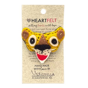 Heartfelt brooch - leopard face